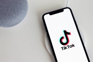 dimension supérieure à son compte TikTok en 2021